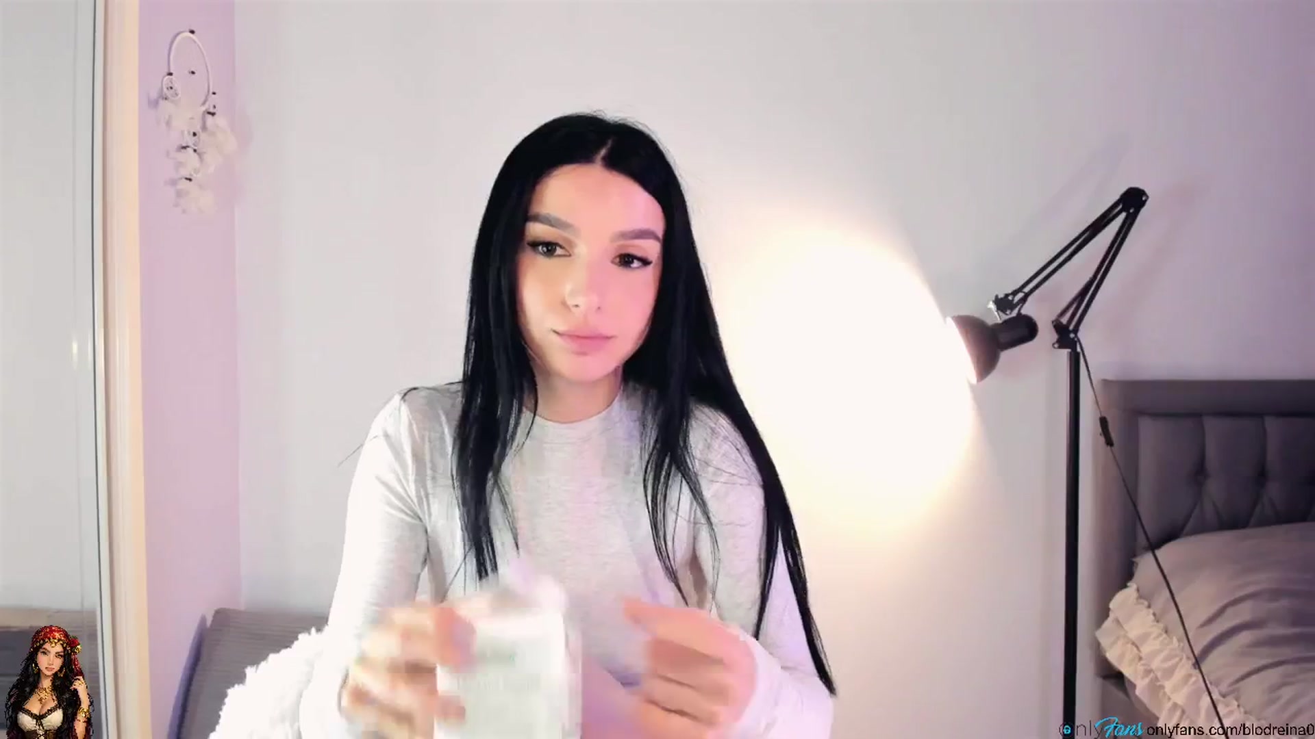 Gallery image thumbnail from Blodreina's myfreecams stream on, 01/16/2026, 05:18 image 8 of 20