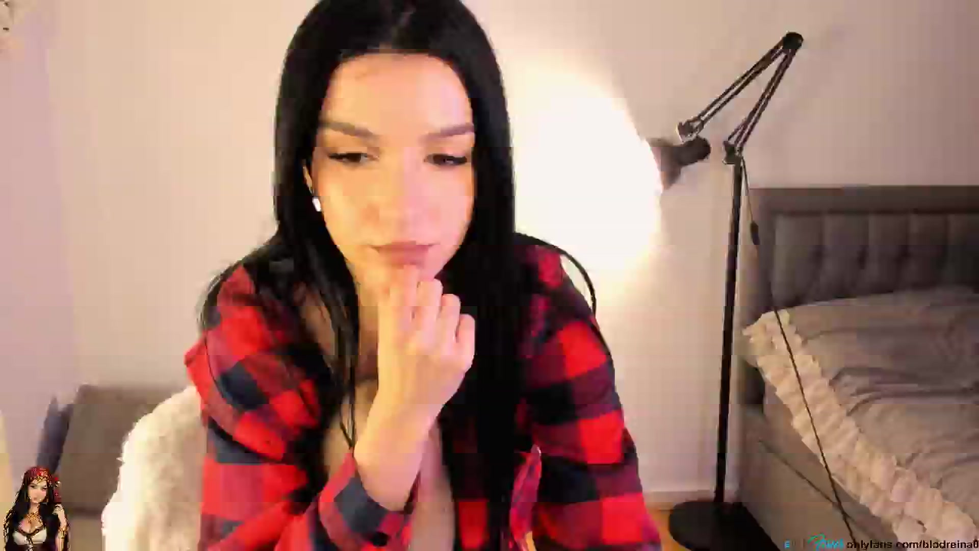 Gallery image thumbnail from Blodreina's myfreecams stream on, 01/25/2026, 03:32 image 20 of 20