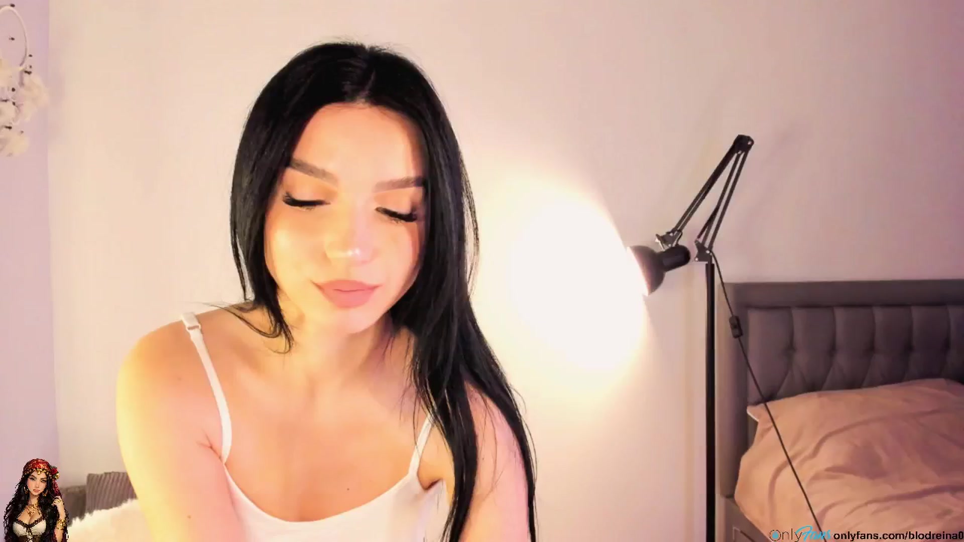 Gallery image thumbnail from Blodreina's myfreecams stream on, 02/06/2026, 24:01 image 14 of 20