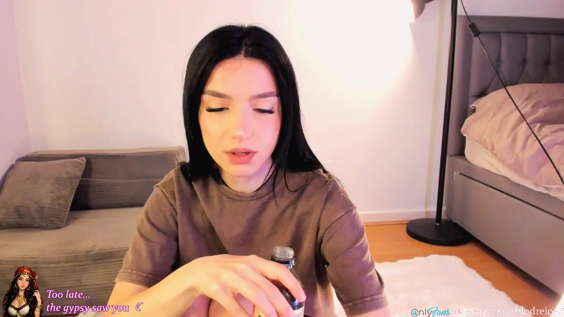 Gallery image thumbnail from Blodreina's myfreecams stream on, 02/18/2026, 24:00 image 18 of 20