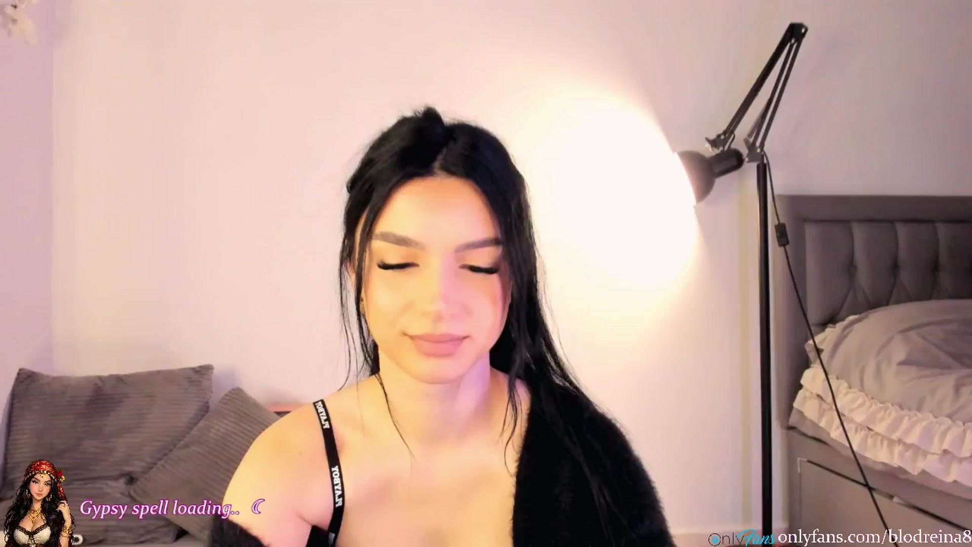 Gallery image thumbnail from Blodreina's myfreecams stream on, 03/12/2026, 03:27 image 1 of 20
