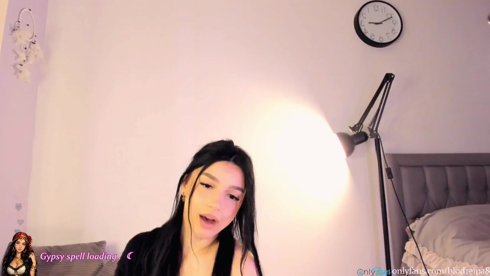 Gallery image thumbnail from Blodreina's myfreecams stream on, 03/12/2026, 03:27 image 16 of 20