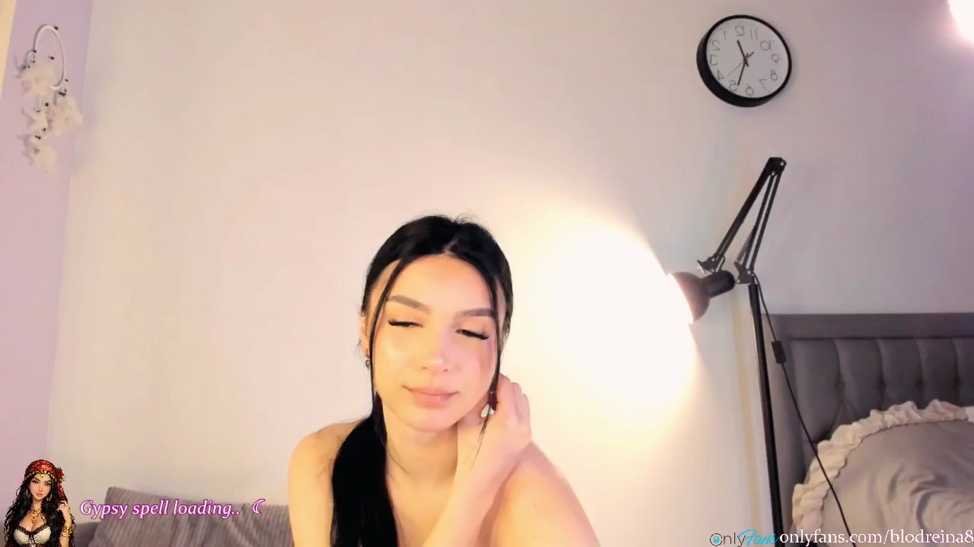Gallery image thumbnail from Blodreina's myfreecams stream on, 03/16/2026, 01:59 image 7 of 20