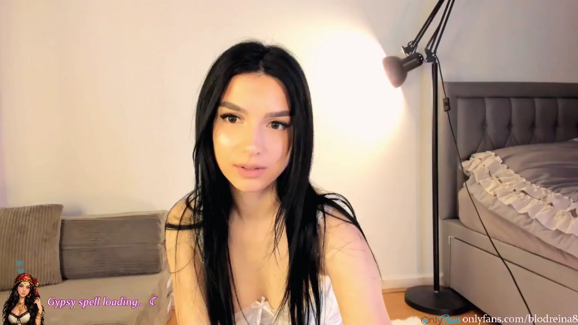 Gallery image thumbnail from Blodreina's myfreecams stream on, 03/22/2026, 02:20 image 14 of 20