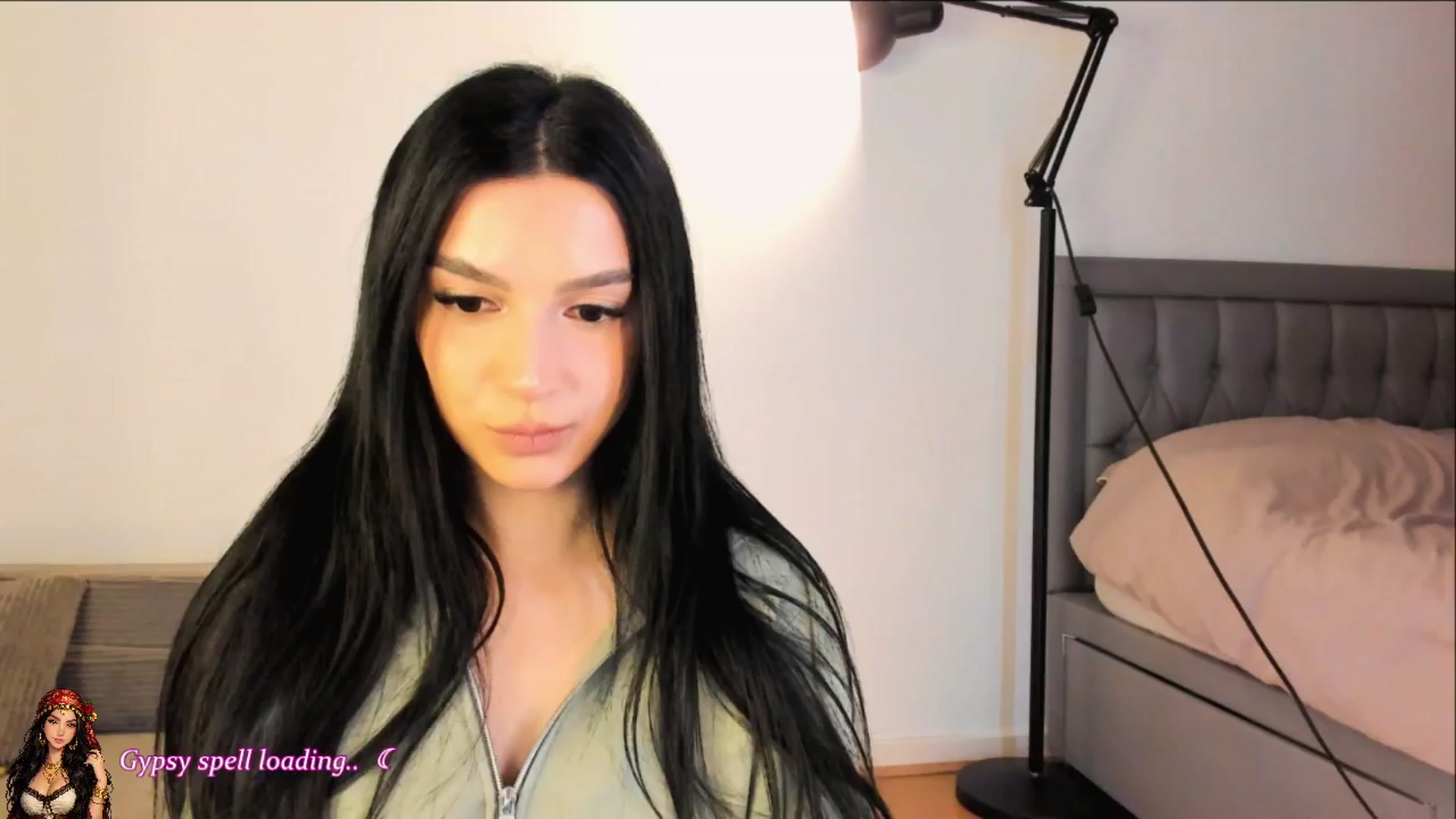 Gallery image thumbnail from Blodreina's myfreecams stream on, 04/21/2026, 23:41 image 18 of 20