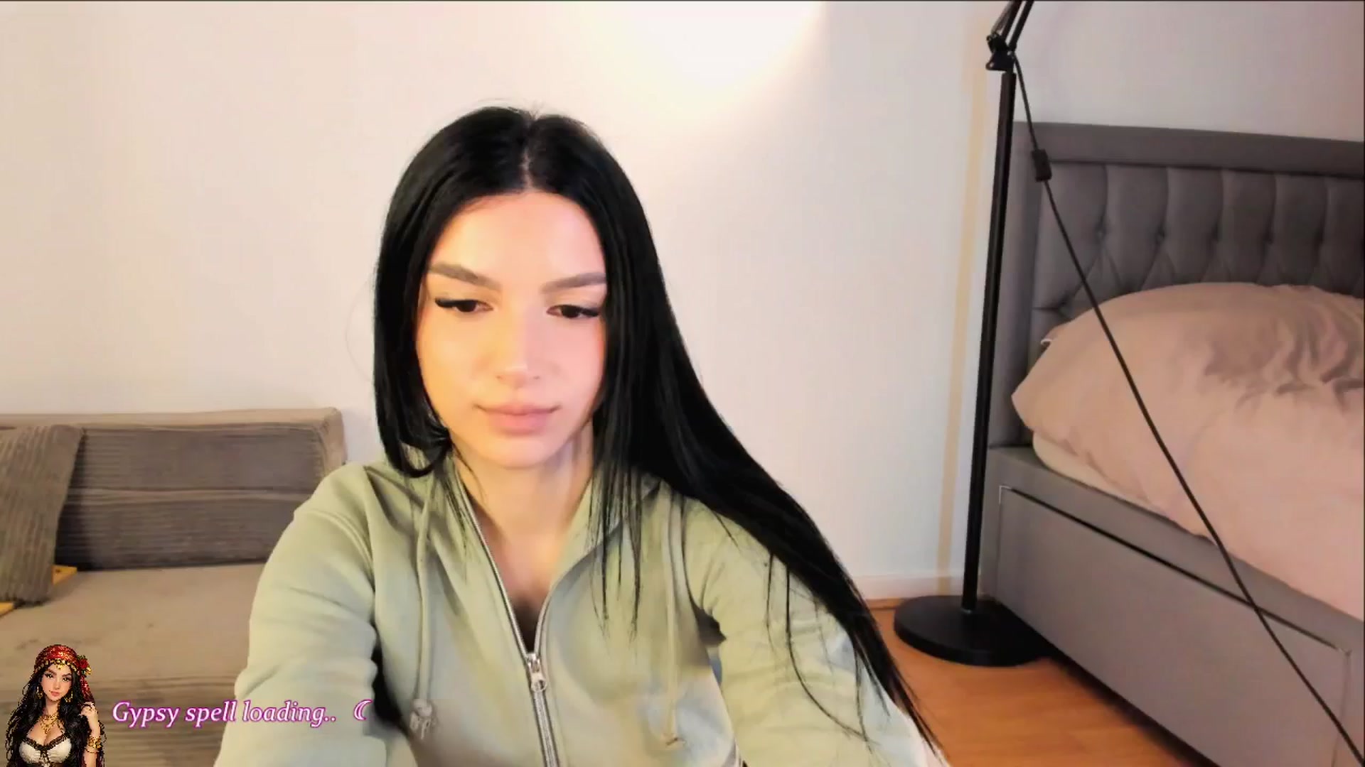 Gallery image thumbnail from Blodreina's myfreecams stream on, 04/21/2026, 23:41 image 1 of 20