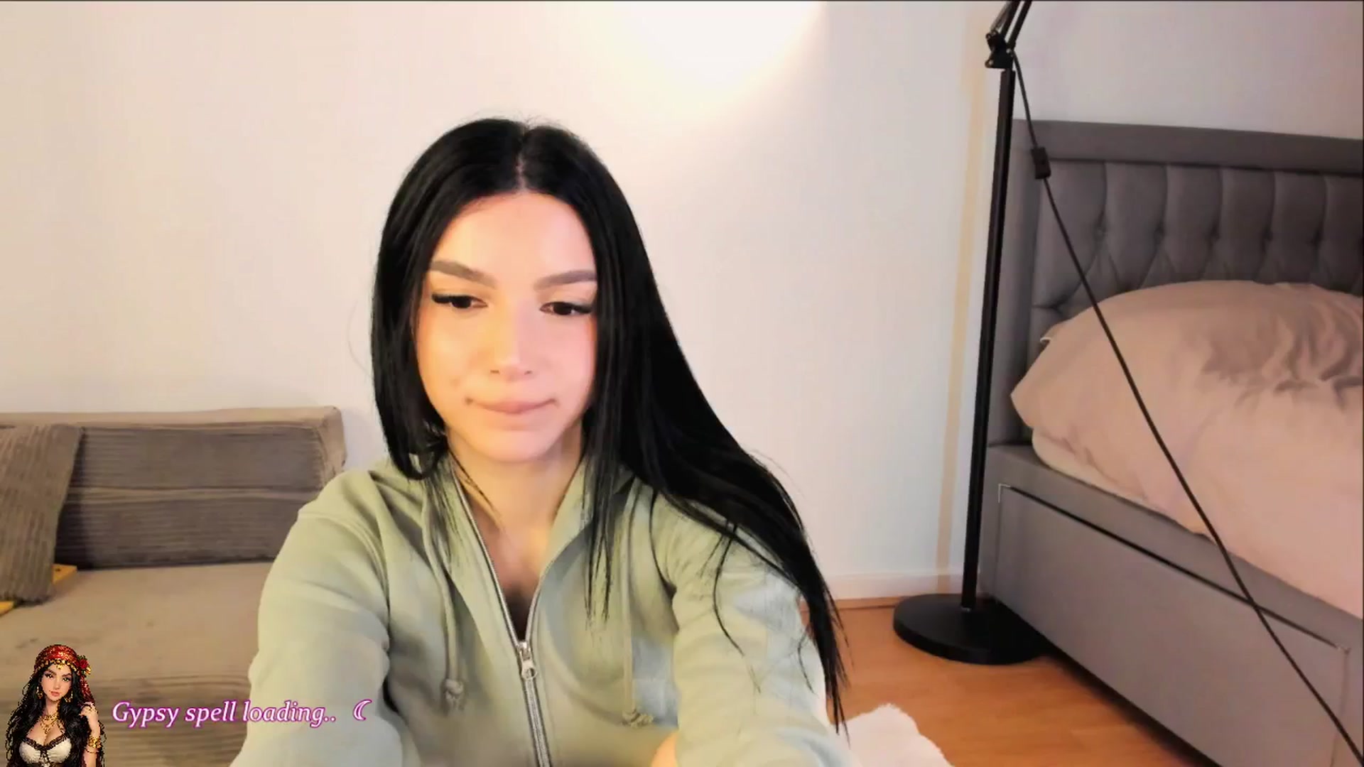 Gallery image thumbnail from Blodreina's myfreecams stream on, 04/21/2026, 23:41 image 6 of 20
