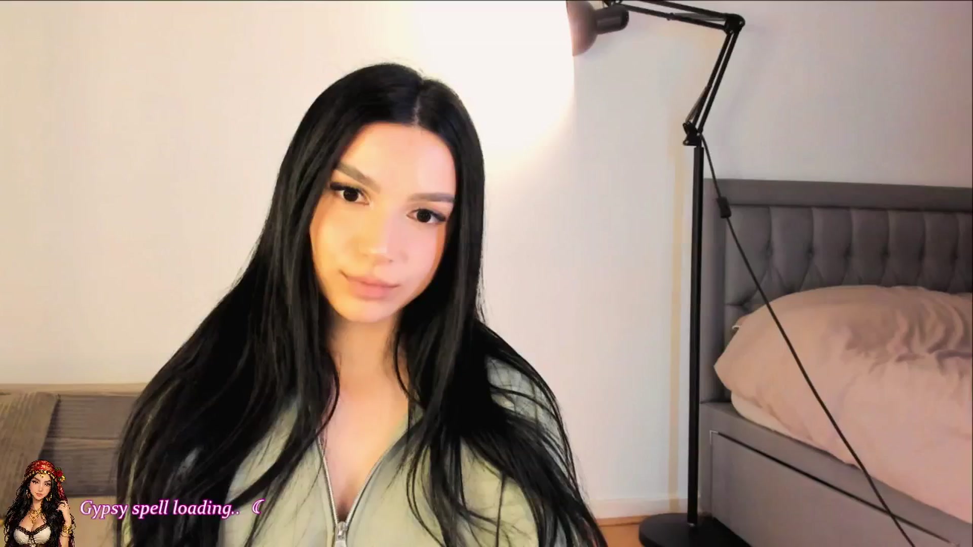 Gallery image thumbnail from Blodreina's myfreecams stream on, 04/21/2026, 23:41 image 17 of 20