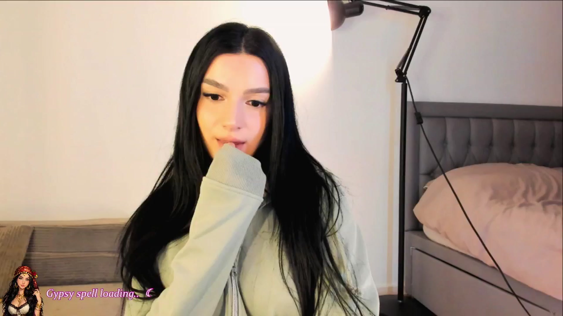 Gallery image thumbnail from Blodreina's myfreecams stream on, 04/21/2026, 23:41 image 14 of 20