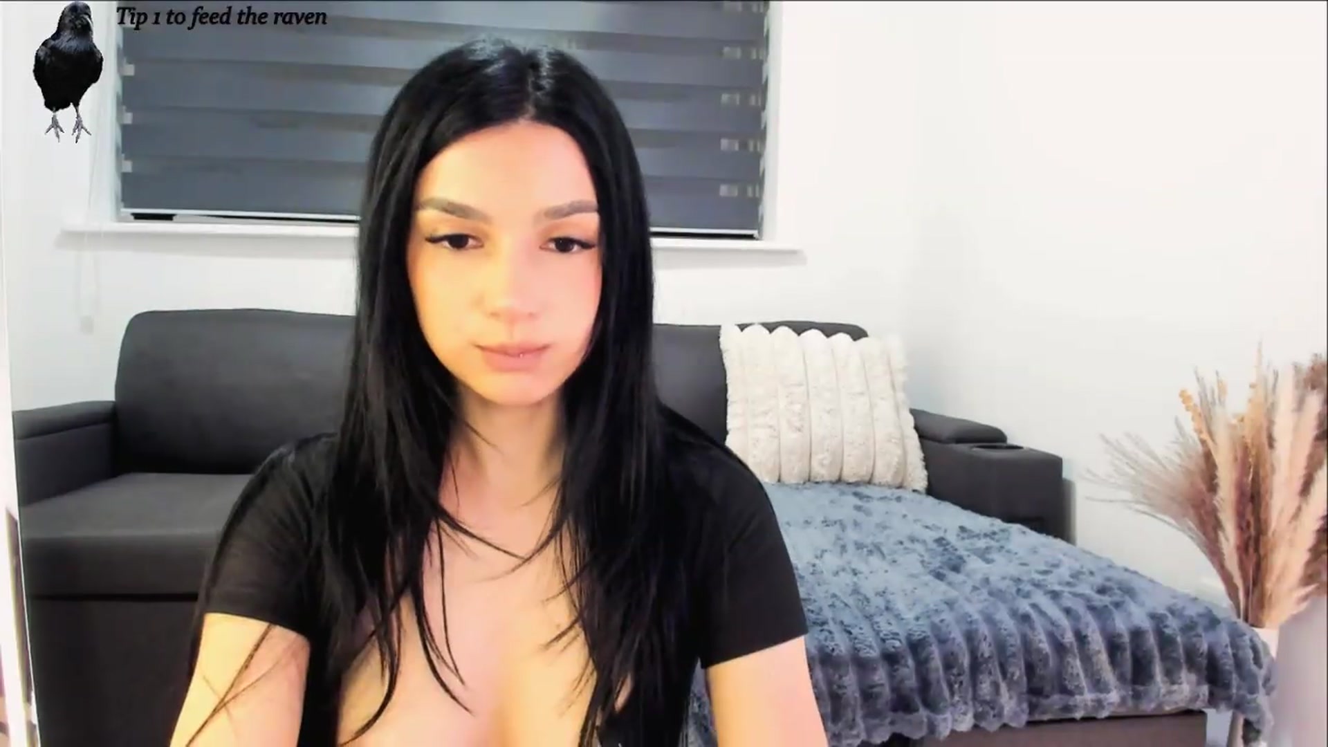 Gallery image thumbnail from Blodreina's myfreecams stream on, 06/19/2026, 02:45 image 12 of 20