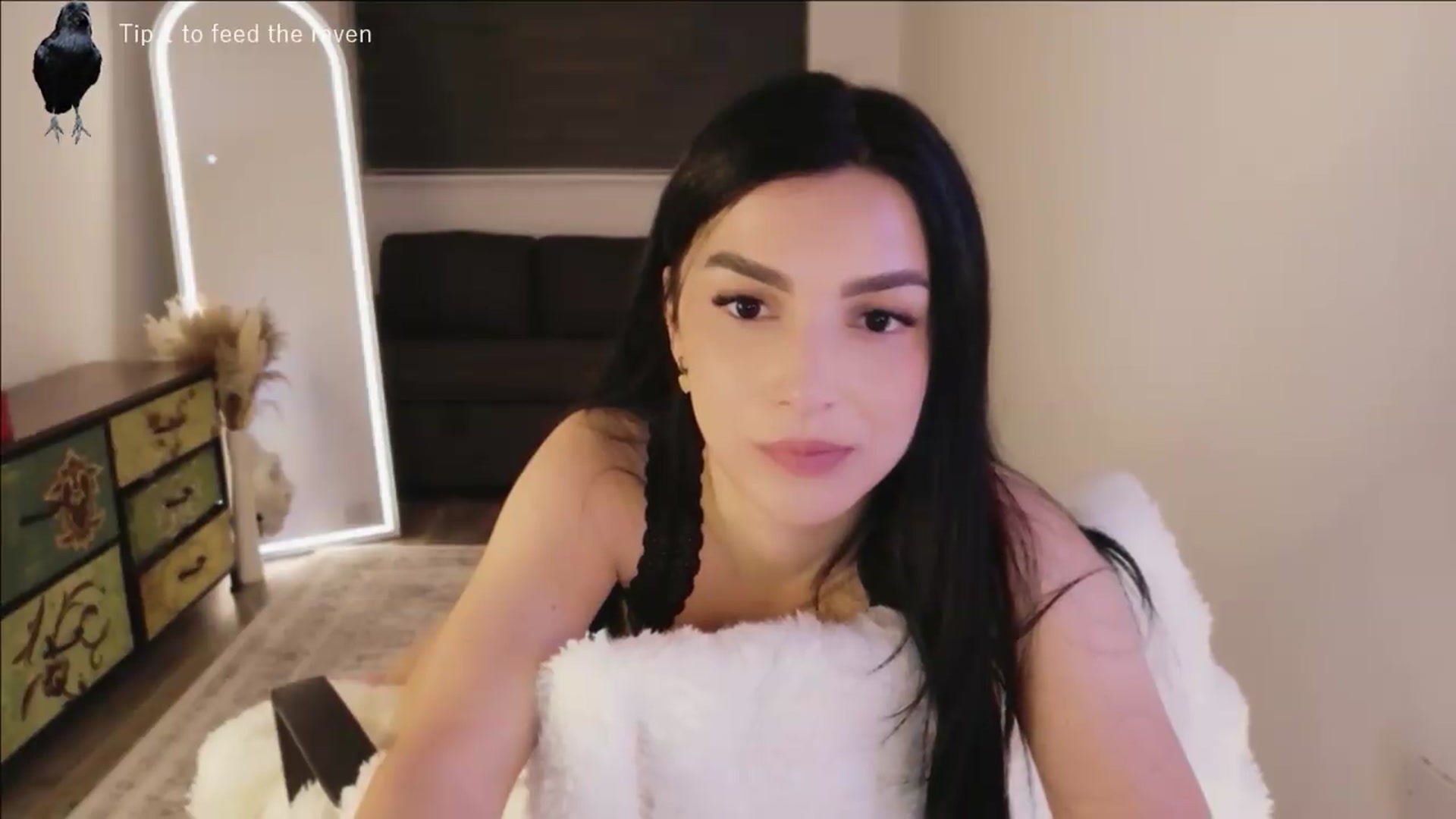 Gallery image thumbnail from Blodreina's myfreecams stream on, 08/16/2026, 04:00 image 20 of 20