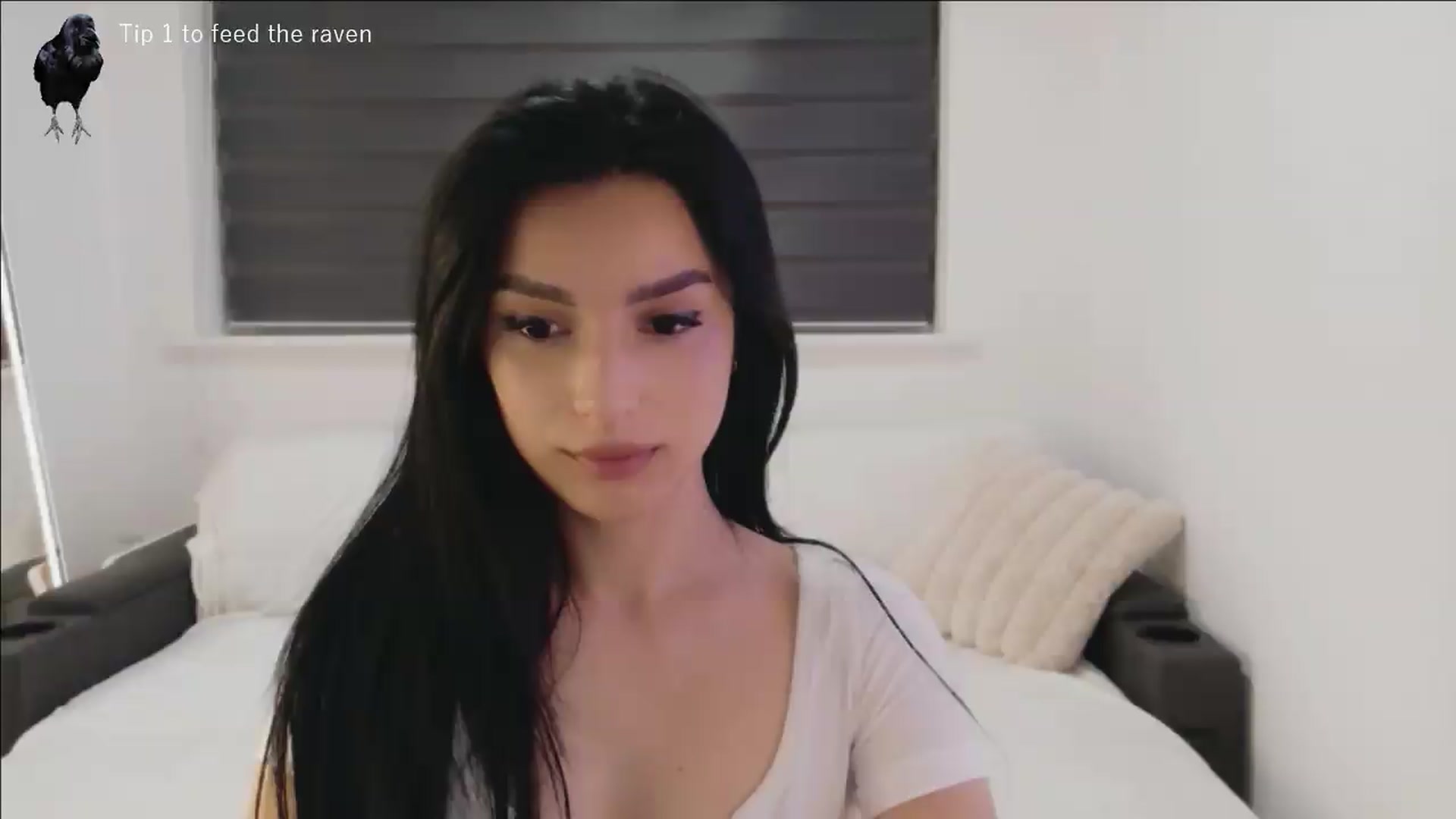 Gallery image thumbnail from Blodreina's myfreecams stream on, 08/22/2026, 23:05 image 11 of 20