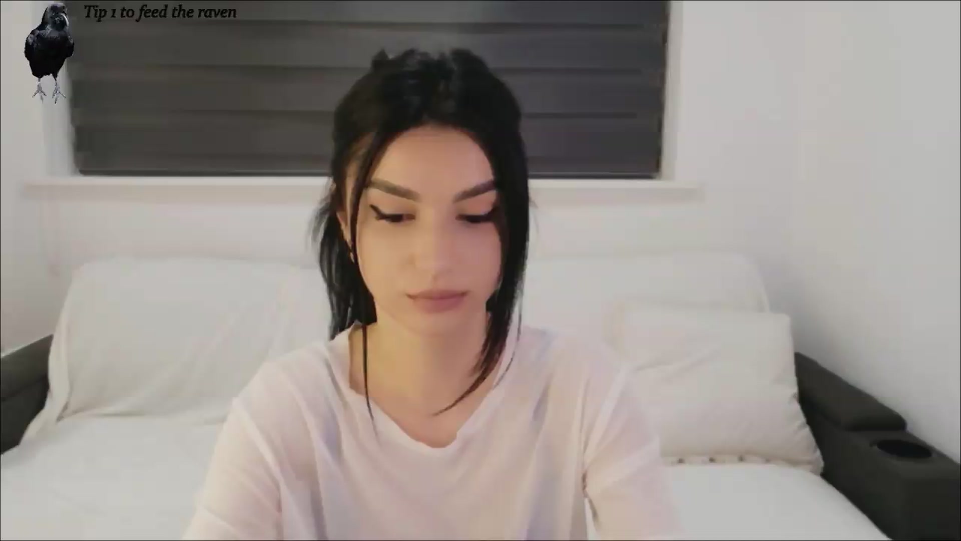 Gallery image thumbnail from Blodreina's myfreecams stream on, 08/29/2026, 01:21 image 3 of 20