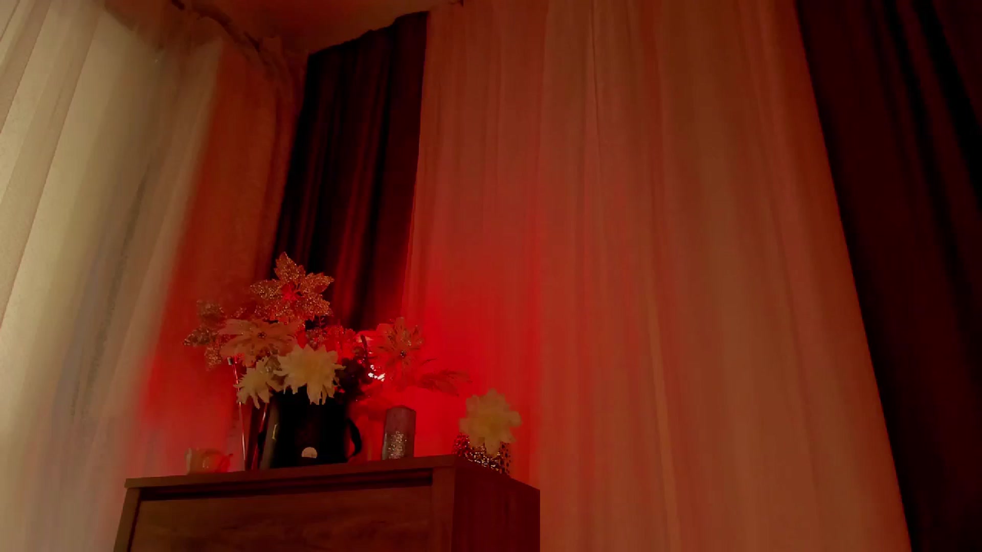Gallery image thumbnail from Blond3B's myfreecams stream on, 03/03/2024, 11:52 image 4 of 20