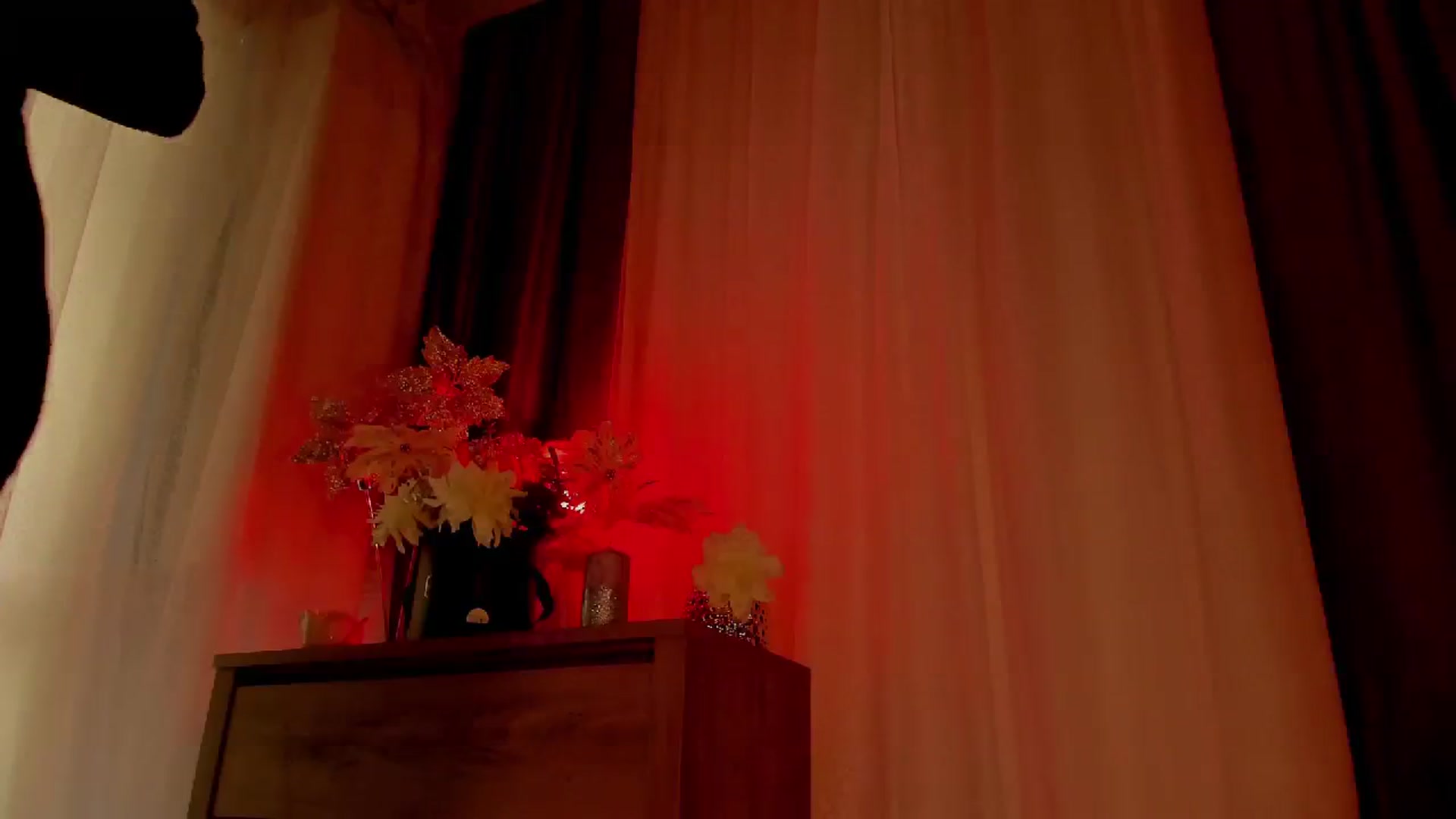 Gallery image thumbnail from Blond3B's myfreecams stream on, 03/03/2024, 11:52 image 9 of 20