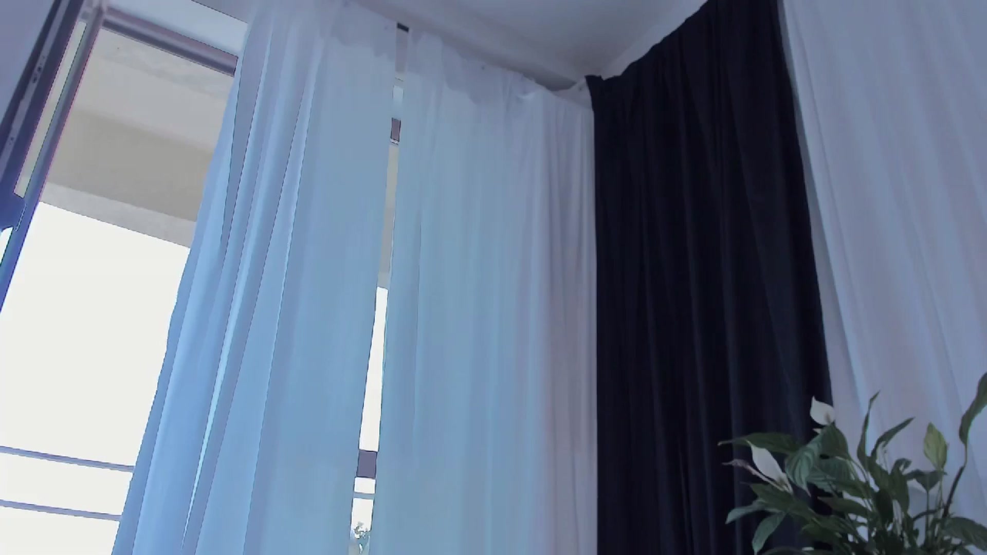 Gallery image thumbnail from Blond3B's myfreecams stream on, 06/03/2024, 11:09 image 17 of 20