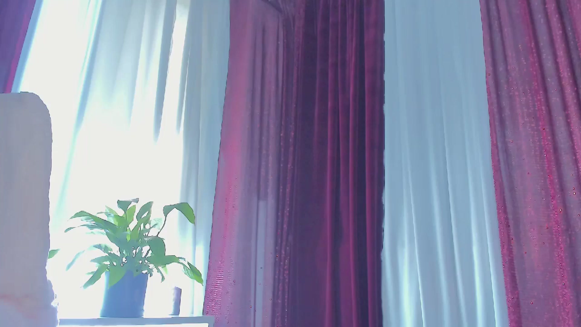 Gallery image thumbnail from Blond3B's myfreecams stream on, 10/08/2024, 12:30 image 11 of 20