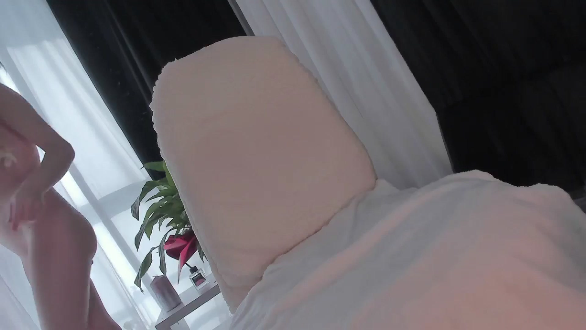 Gallery image thumbnail from Blond3B's myfreecams stream on, 01/12/2025, 12:26 image 8 of 20