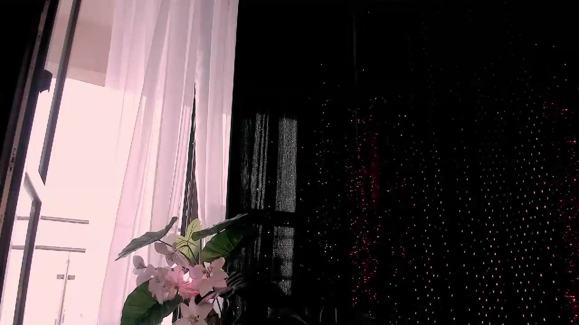 Gallery image thumbnail from Blond3B's myfreecams stream on, 07/11/2026, 11:19 image 15 of 20