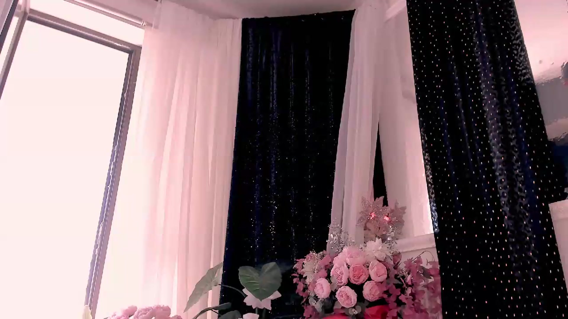 Gallery image thumbnail from Blond3B's myfreecams stream on, 08/23/2026, 12:23 image 15 of 20