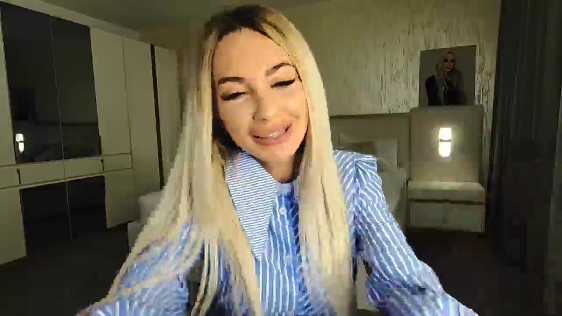 Gallery image thumbnail from BlondeIsBack's myfreecams stream on, 06/20/2024, 23:35 image 4 of 20