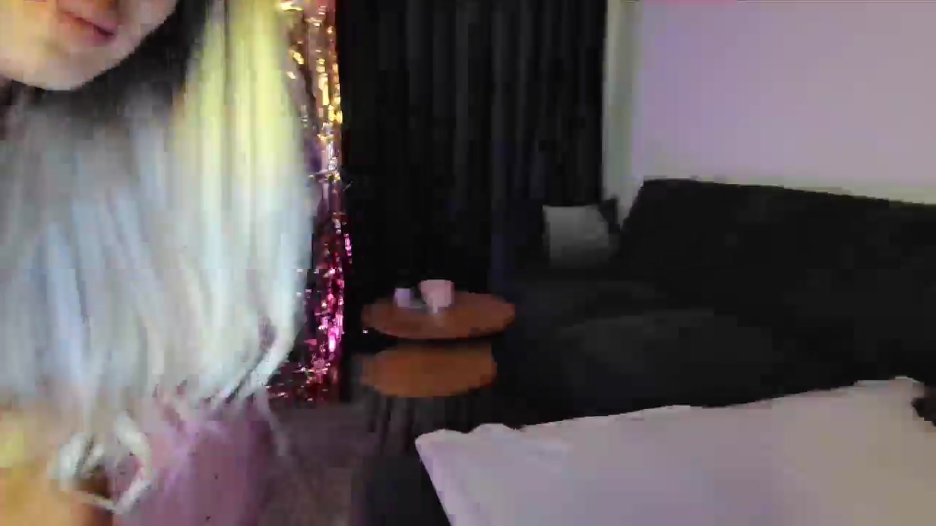 Gallery image thumbnail from BlondeIsBack's myfreecams stream on, 08/30/2024, 22:03 image 17 of 20