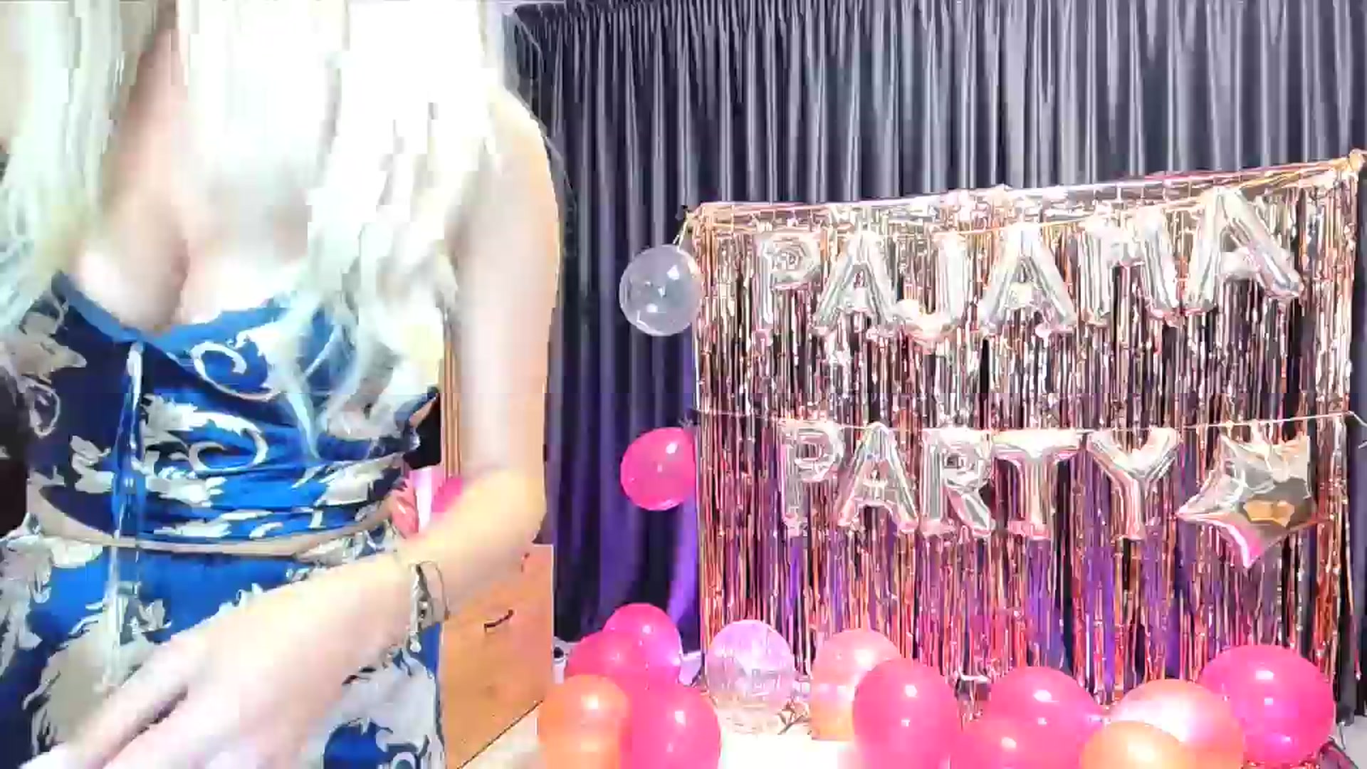 Gallery image thumbnail from BlondeIsBack's myfreecams stream on, 08/30/2024, 22:03 image 3 of 20