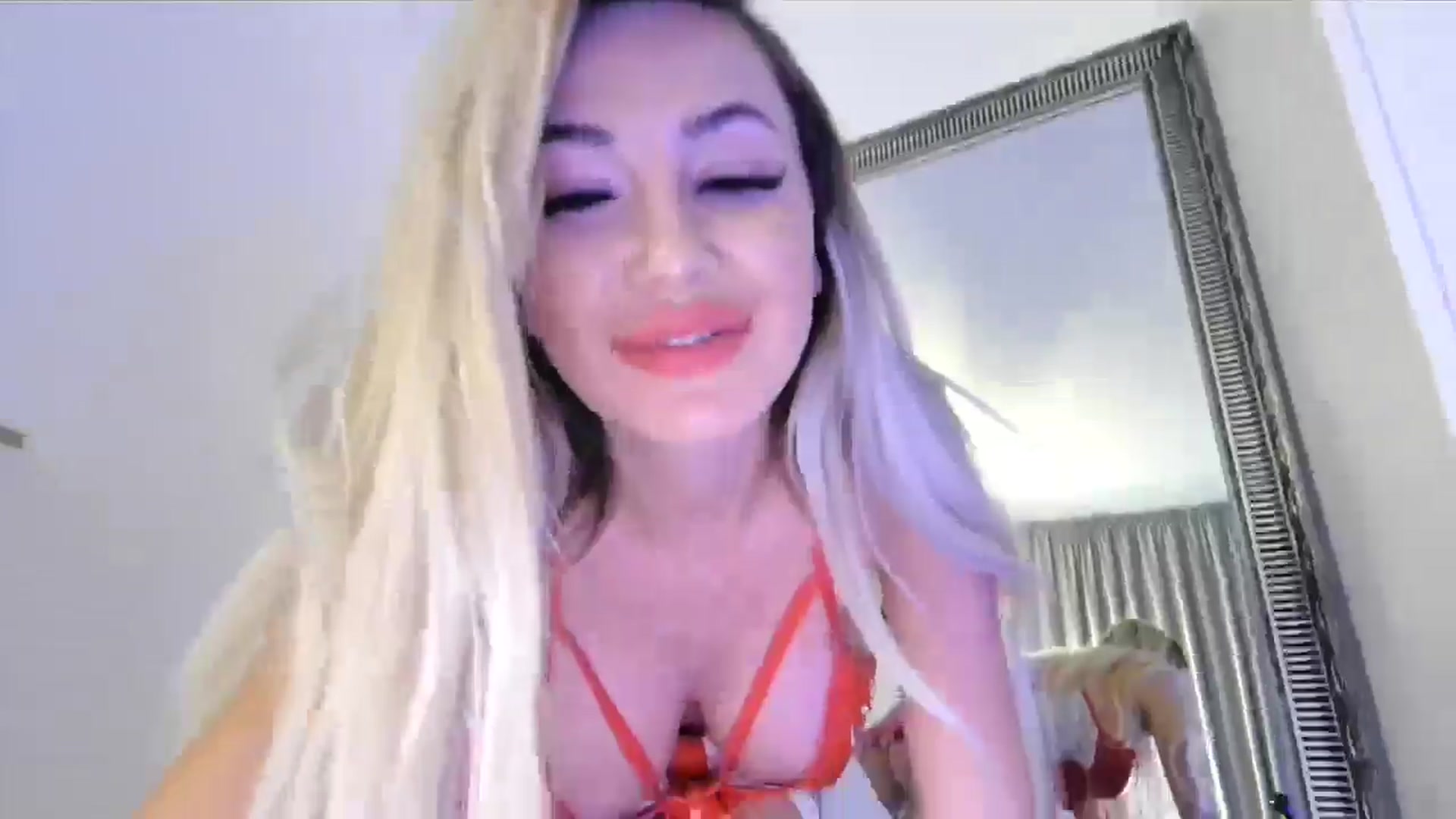 Gallery image thumbnail from BlondeIsBack's myfreecams stream on, 11/09/2024, 02:16 image 9 of 20