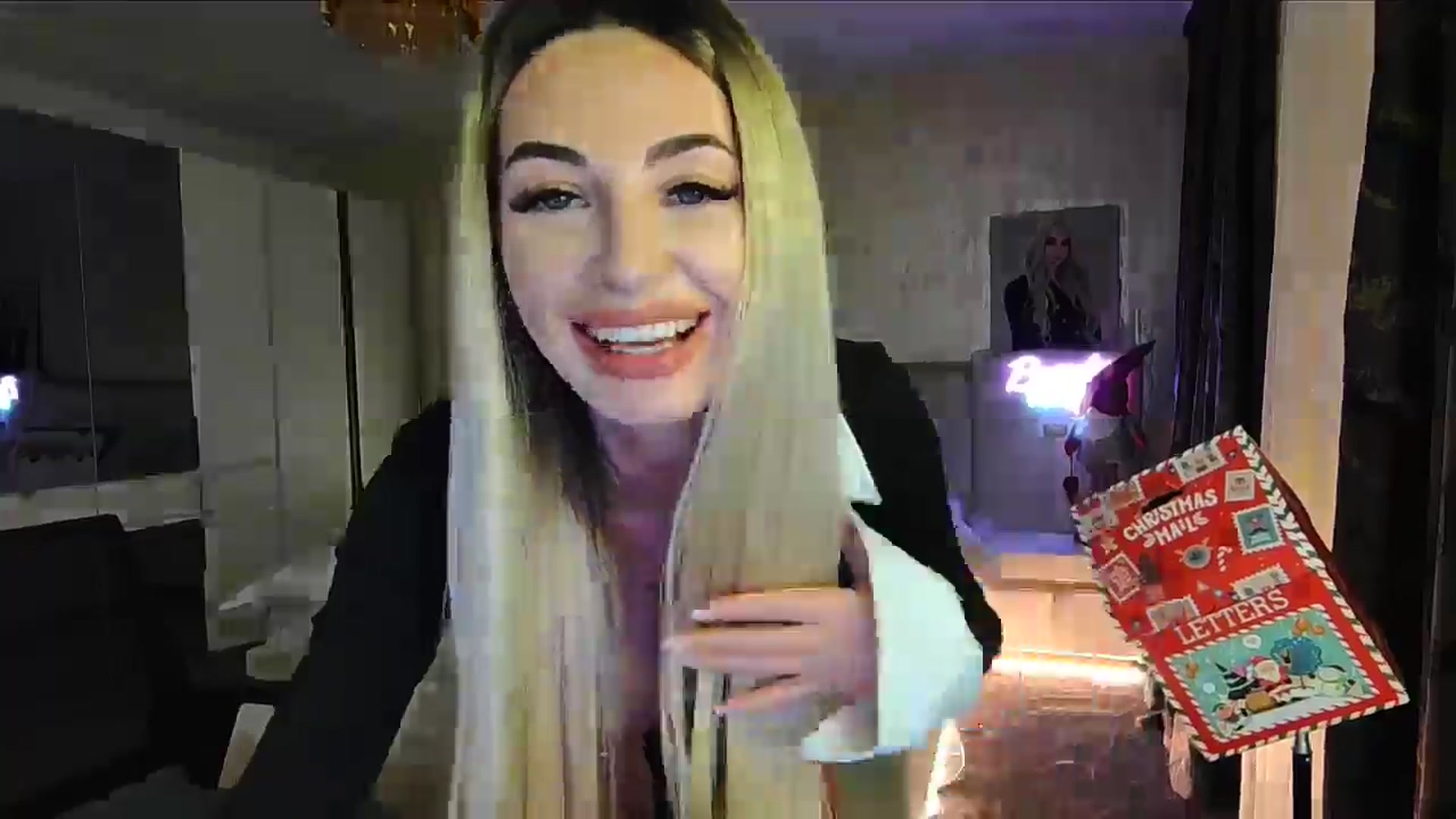 Gallery image thumbnail from BlondeIsBack's myfreecams stream on, 12/12/2024, 23:59 image 10 of 20