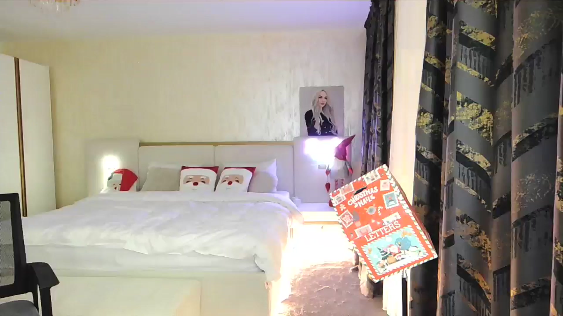 Gallery image thumbnail from BlondeIsBack's myfreecams stream on, 12/12/2024, 23:59 image 11 of 20