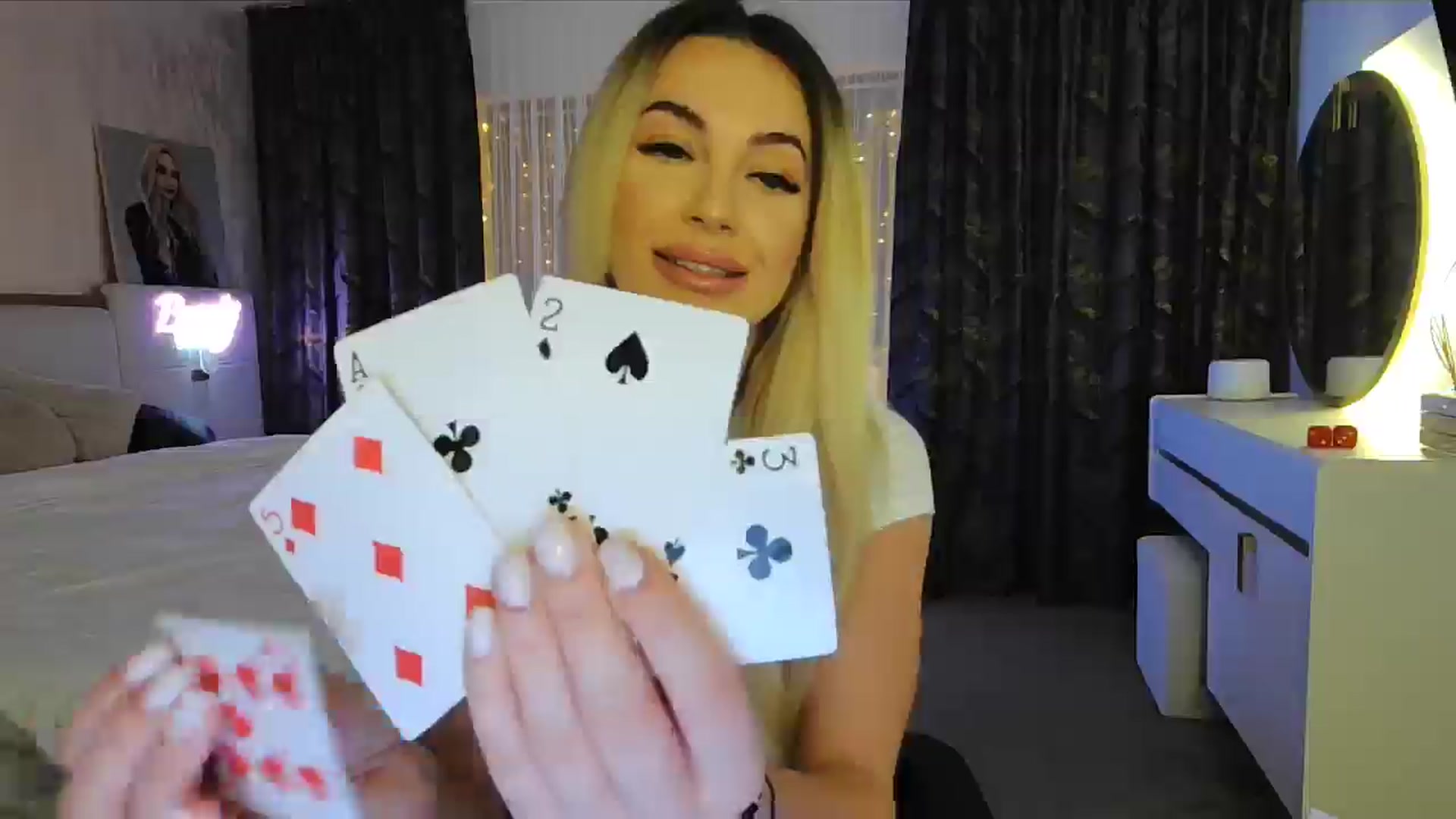 Gallery image thumbnail from BlondeIsBack's myfreecams stream on, 01/26/2025, 22:29 image 14 of 20