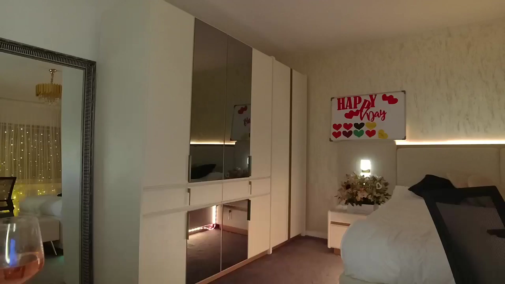 Gallery image thumbnail from BlondeIsBack's myfreecams stream on, 02/22/2025, 02:48 image 5 of 20