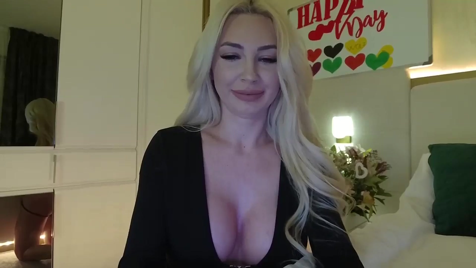 Gallery image thumbnail from BlondeIsBack's myfreecams stream on, 02/23/2025, 01:07 image 4 of 20