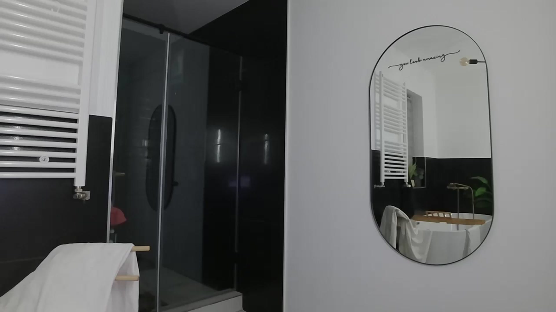 Gallery image thumbnail from BlondeIsBack's myfreecams stream on, 03/03/2025, 01:48 image 9 of 20