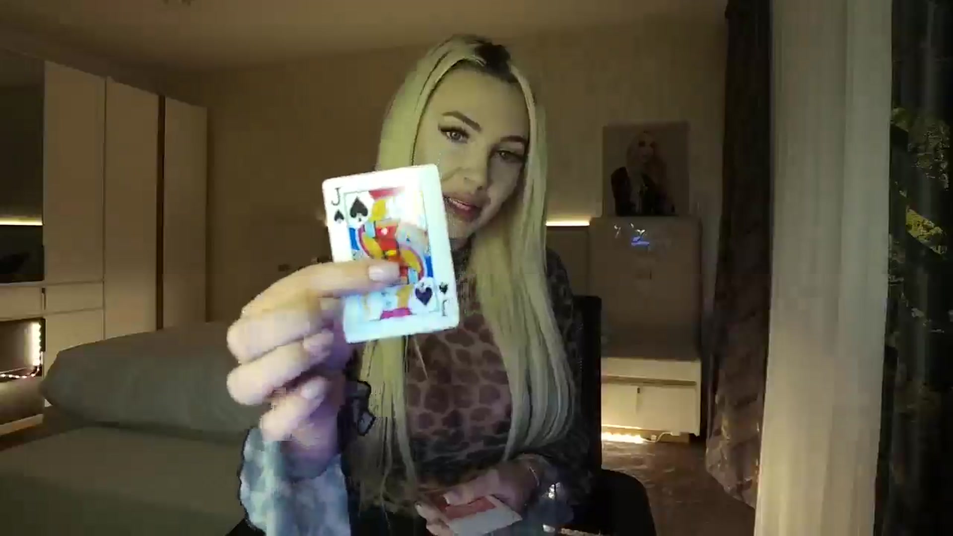 Gallery image thumbnail from BlondeIsBack's myfreecams stream on, 04/03/2025, 20:08 image 14 of 20