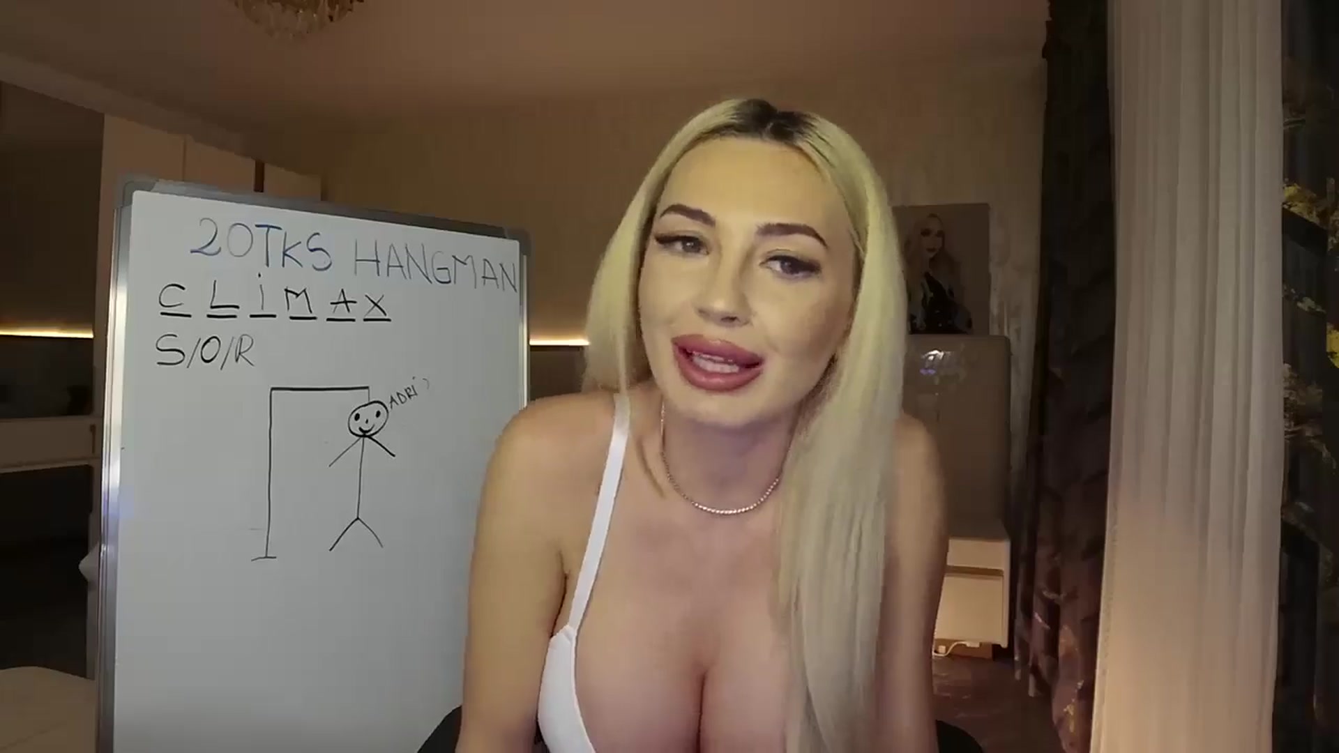 Gallery image thumbnail from BlondeIsBack's myfreecams stream on, 04/09/2025, 22:05 image 9 of 20