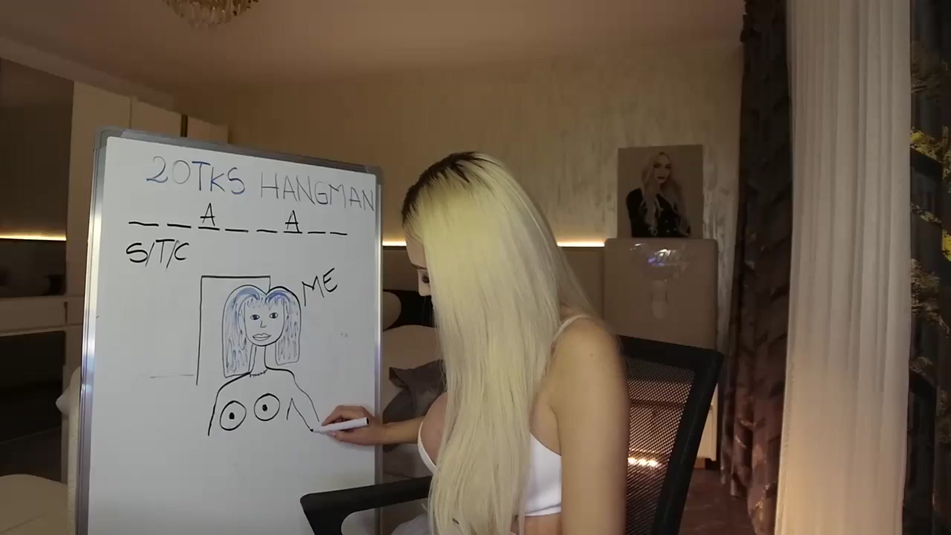 Gallery image thumbnail from BlondeIsBack's myfreecams stream on, 04/09/2025, 22:05 image 18 of 20