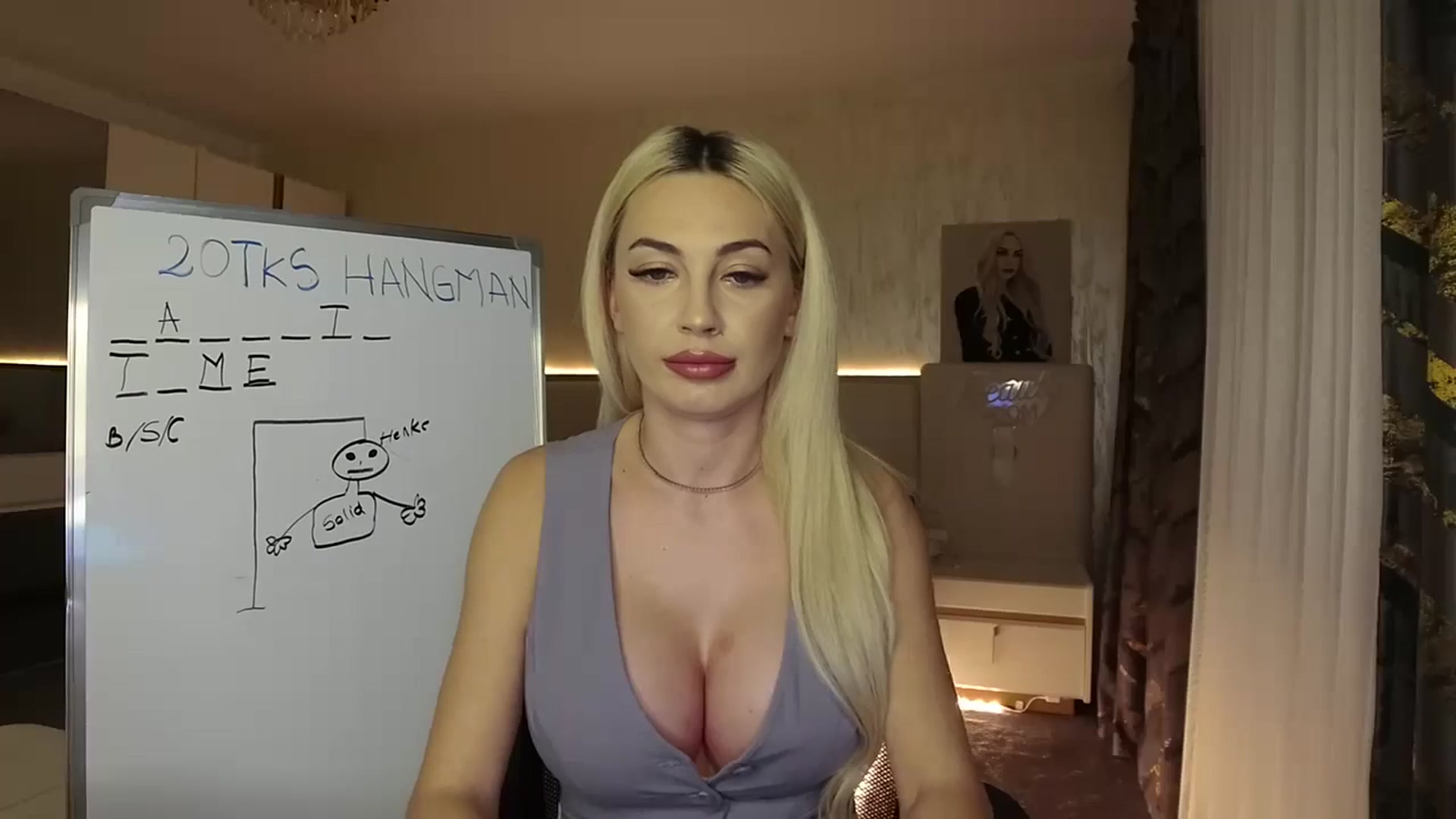 Gallery image thumbnail from BlondeIsBack's myfreecams stream on, 04/09/2025, 22:05 image 5 of 20