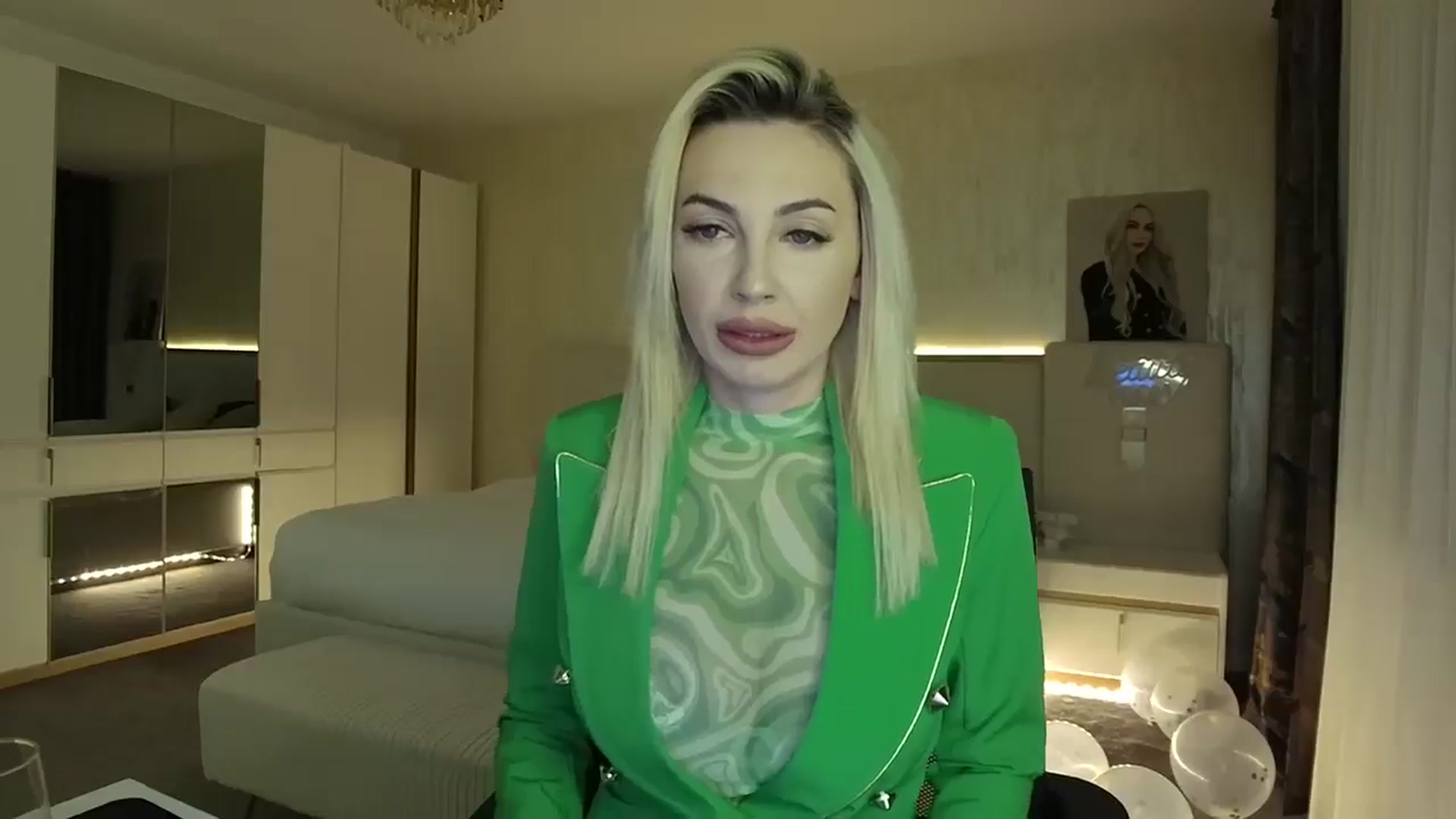 Gallery image thumbnail from BlondeIsBack's myfreecams stream on, 05/02/2025, 21:03 image 4 of 20