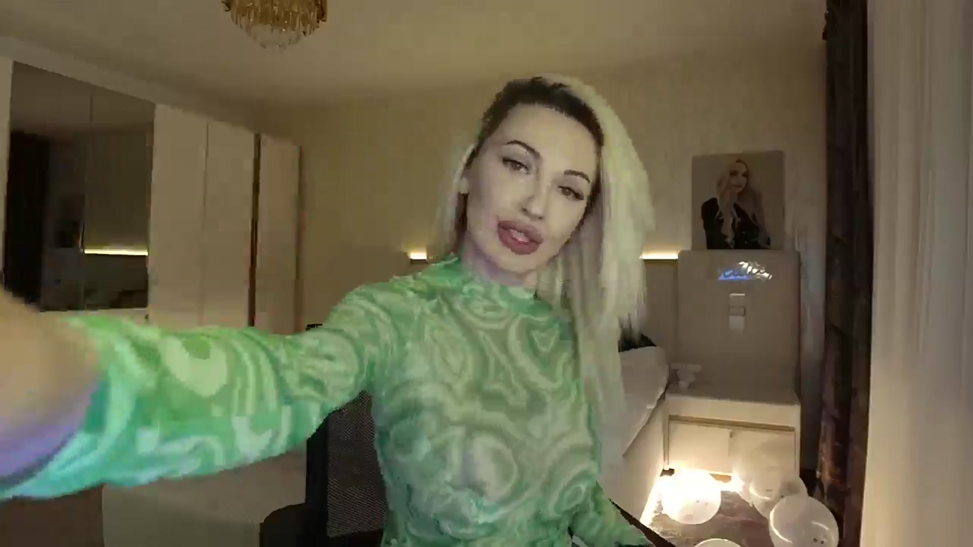 Gallery image thumbnail from BlondeIsBack's myfreecams stream on, 05/02/2025, 23:34 image 7 of 20