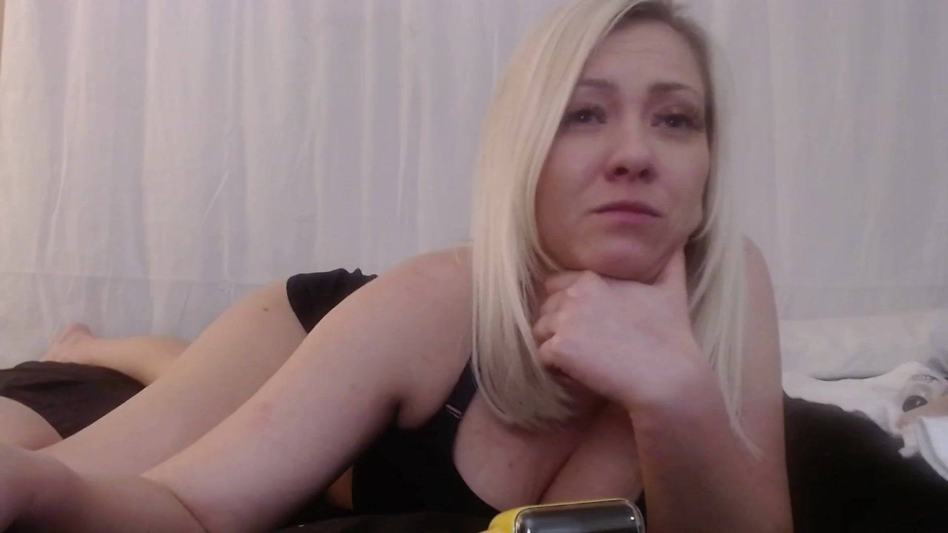 Gallery image thumbnail from BlondeSlut's myfreecams stream on, 08/13/2024, 09:21 image 3 of 20