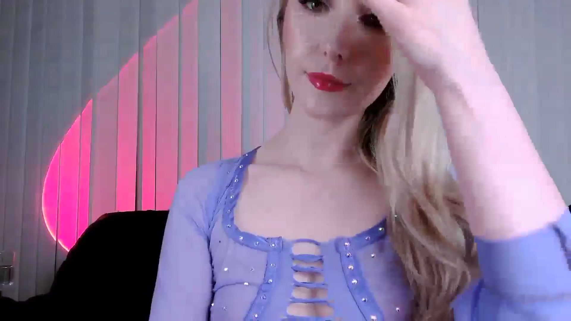 Gallery image thumbnail from BlondeVixen's myfreecams stream on, 10/15/2024, 07:29 image 10 of 20