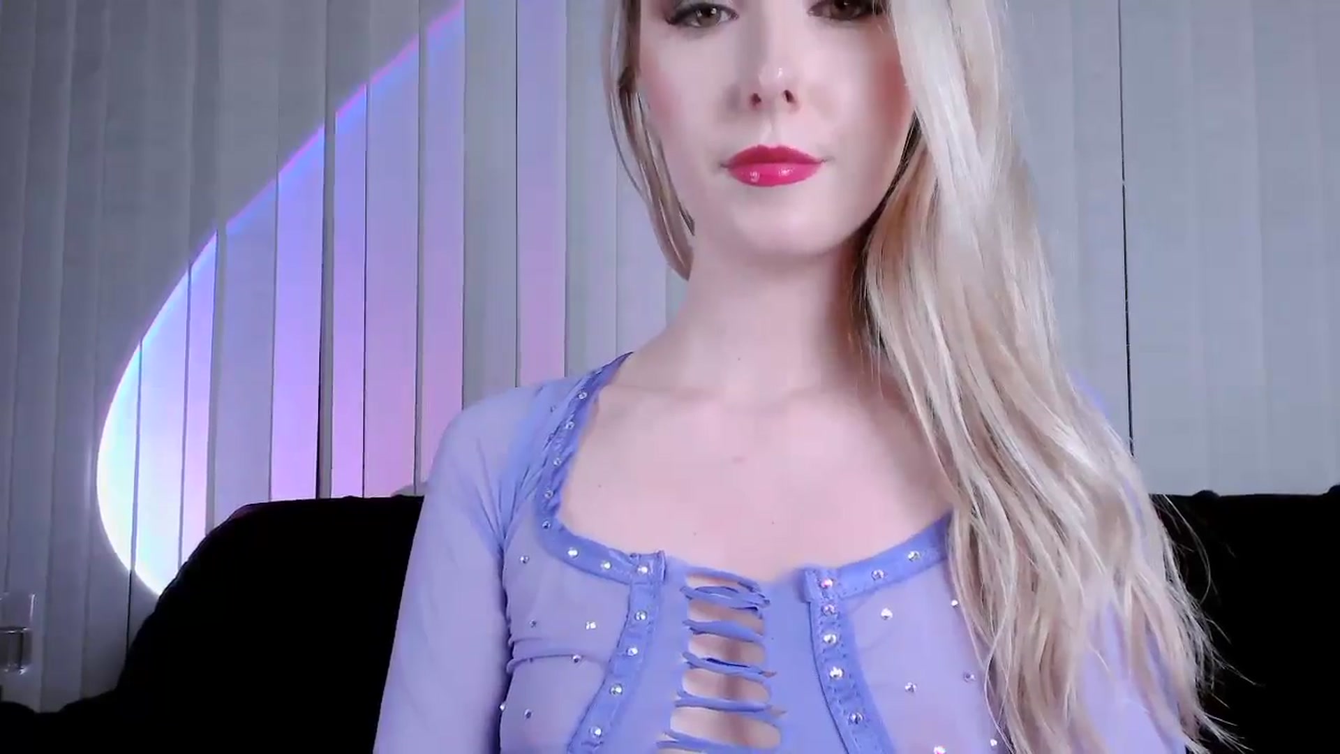 Gallery image thumbnail from BlondeVixen's myfreecams stream on, 10/15/2024, 07:29 image 6 of 20
