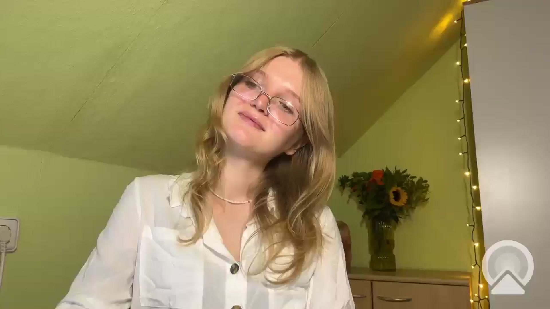 Gallery image thumbnail from BlondeVixen_A's myfreecams stream on, 07/26/2025, 09:29 image 16 of 20