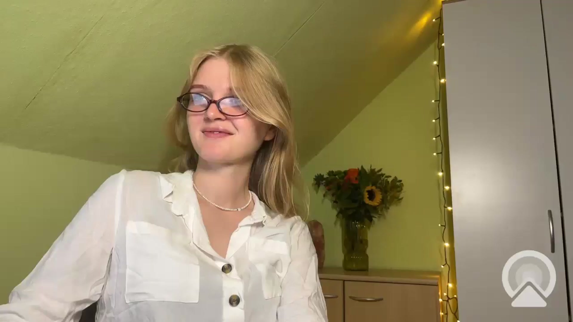 Gallery image thumbnail from BlondeVixen_A's myfreecams stream on, 07/26/2025, 10:23 image 1 of 20