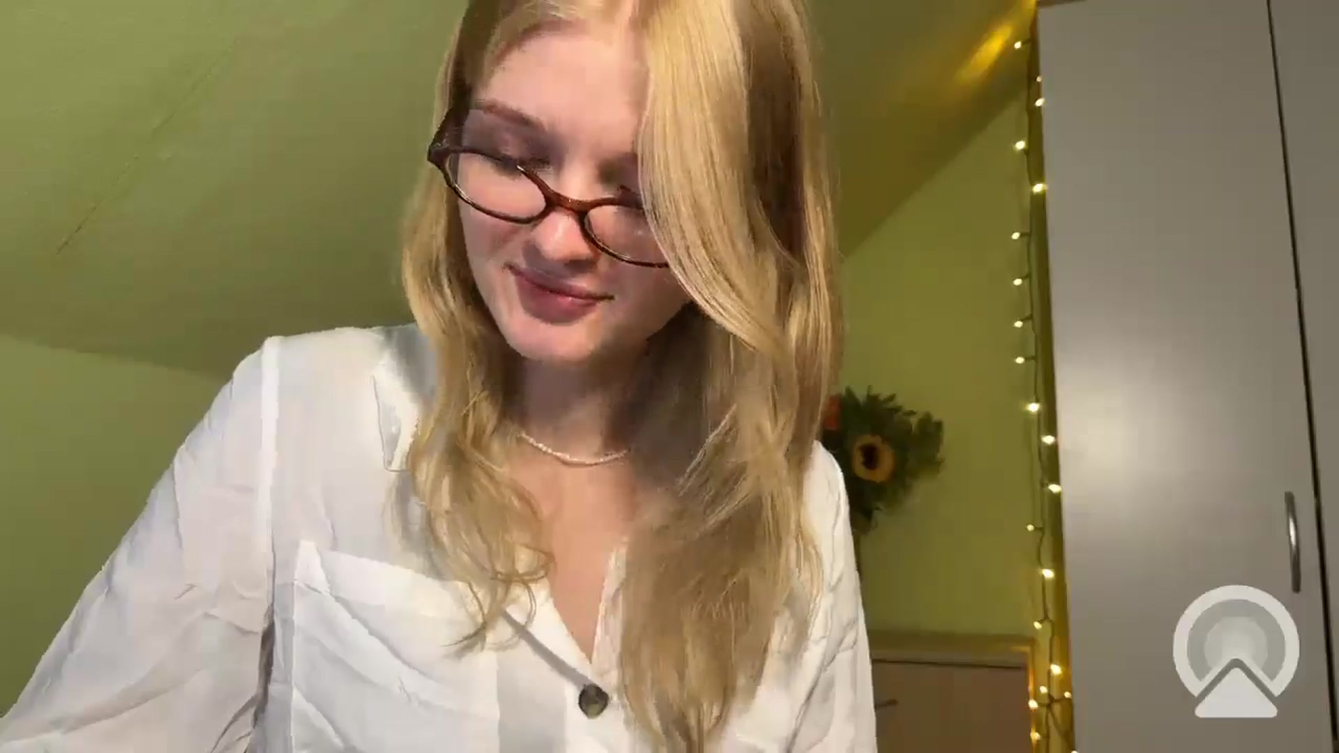 Gallery image thumbnail from BlondeVixen_A's myfreecams stream on, 07/26/2025, 10:46 image 12 of 20