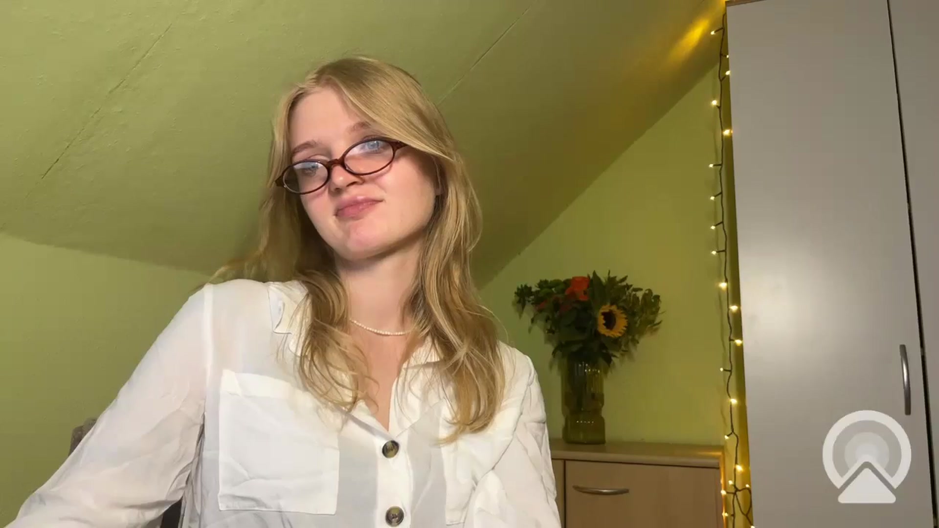 Gallery image thumbnail from BlondeVixen_A's myfreecams stream on, 07/26/2025, 10:46 image 18 of 20