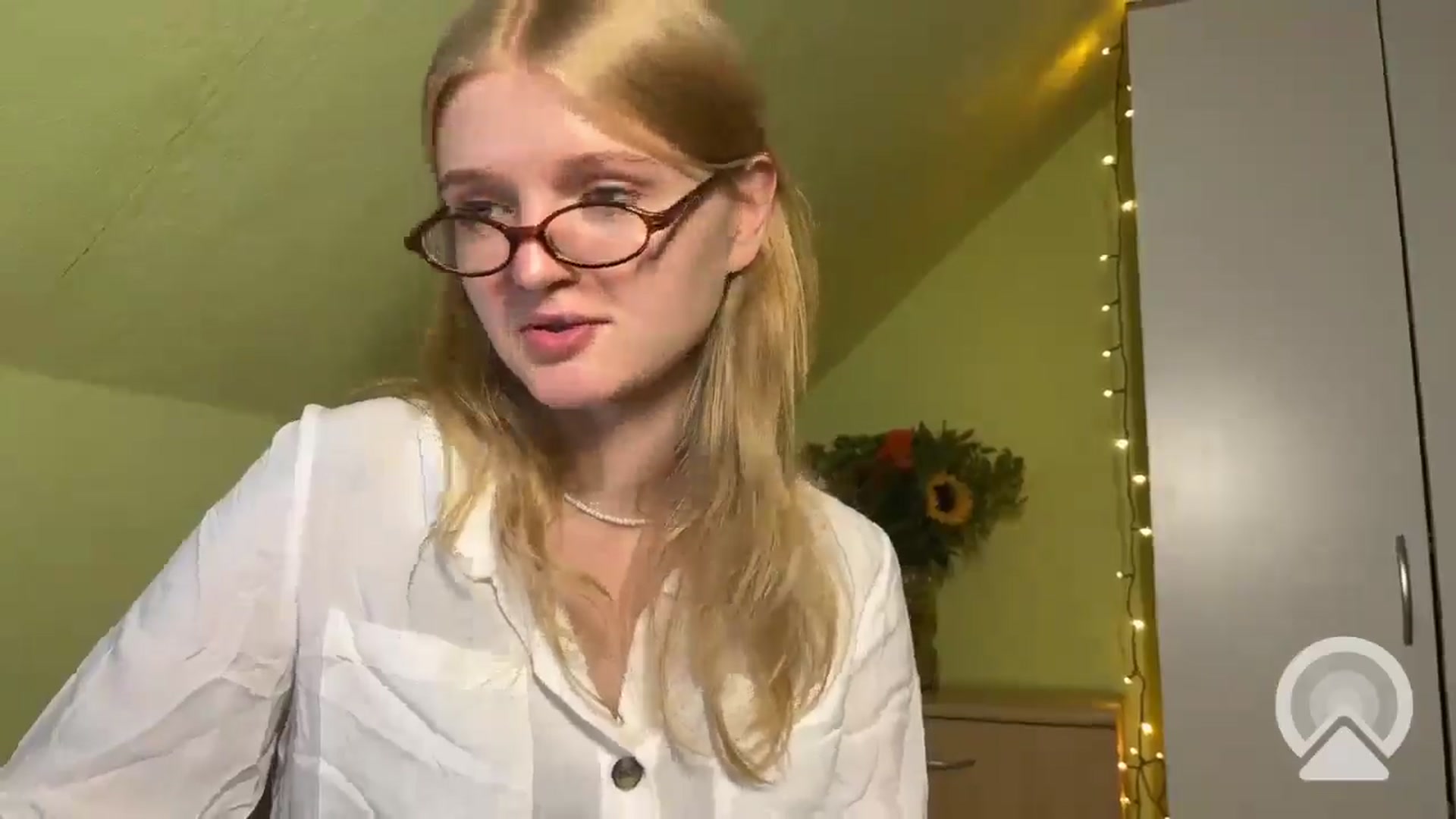 Gallery image thumbnail from BlondeVixen_A's myfreecams stream on, 07/26/2025, 10:46 image 5 of 20