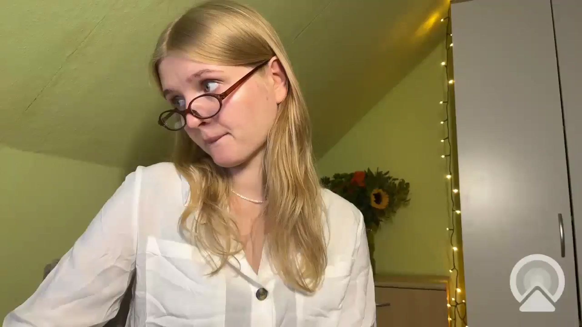 Gallery image thumbnail from BlondeVixen_A's myfreecams stream on, 07/26/2025, 10:46 image 15 of 20