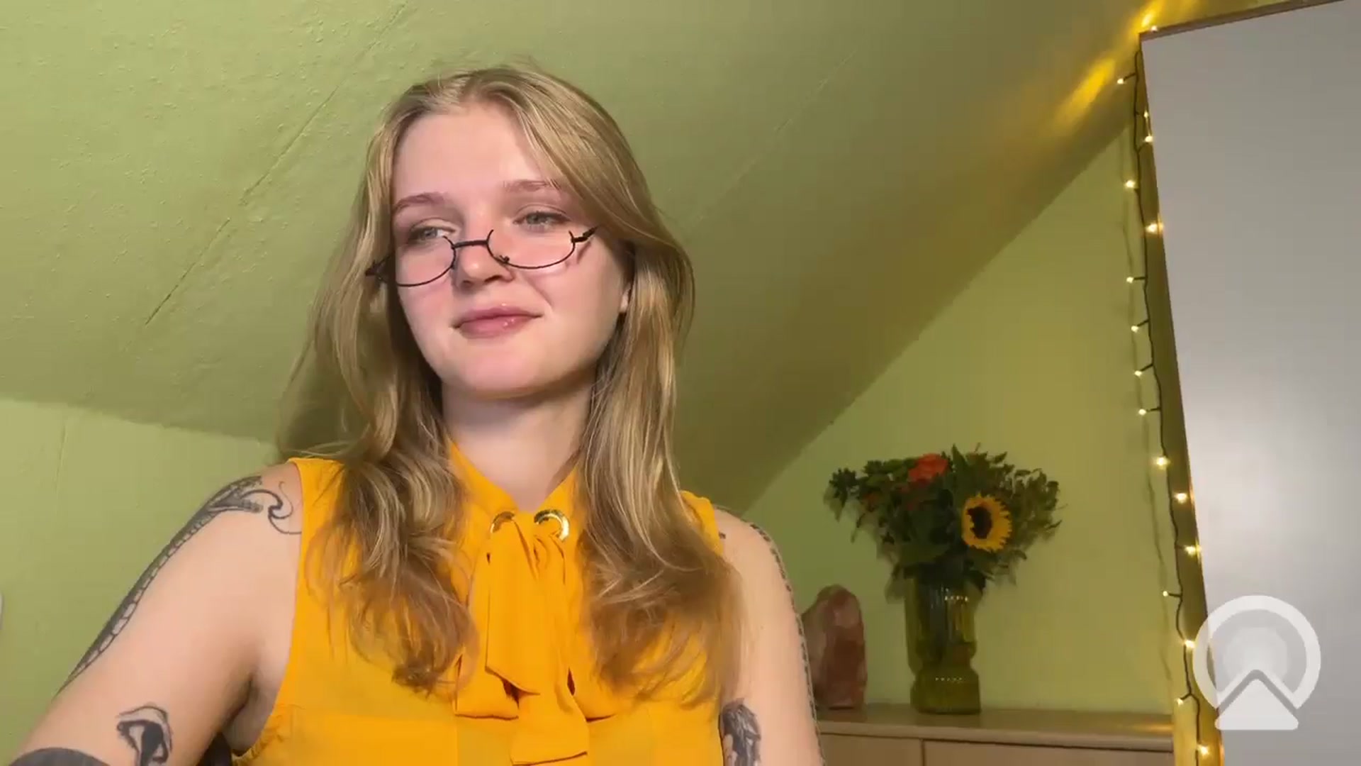 Gallery image thumbnail from BlondeVixen_A's myfreecams stream on, 07/27/2025, 10:18 image 7 of 20